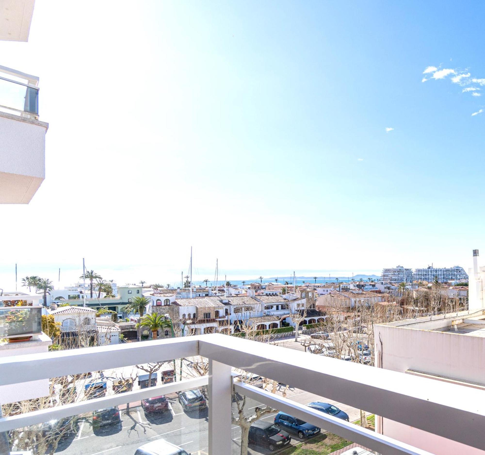 شقة Cn1-Zona Chic Club Nautico, Clima, 5 Minutos Andando De La Playa, Centro, Restaurantes إمبوريابرافا المظهر الخارجي الصورة